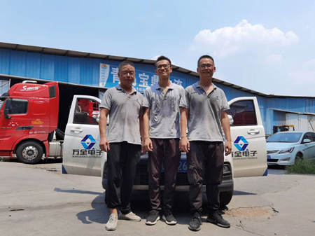 迎高溫、戰(zhàn)酷暑；揮汗如雨的安防工程施工現(xiàn)場